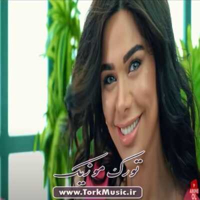 دانلود آهنگ ترکی یولار آچیخدی از آیسون اسماعیلوا